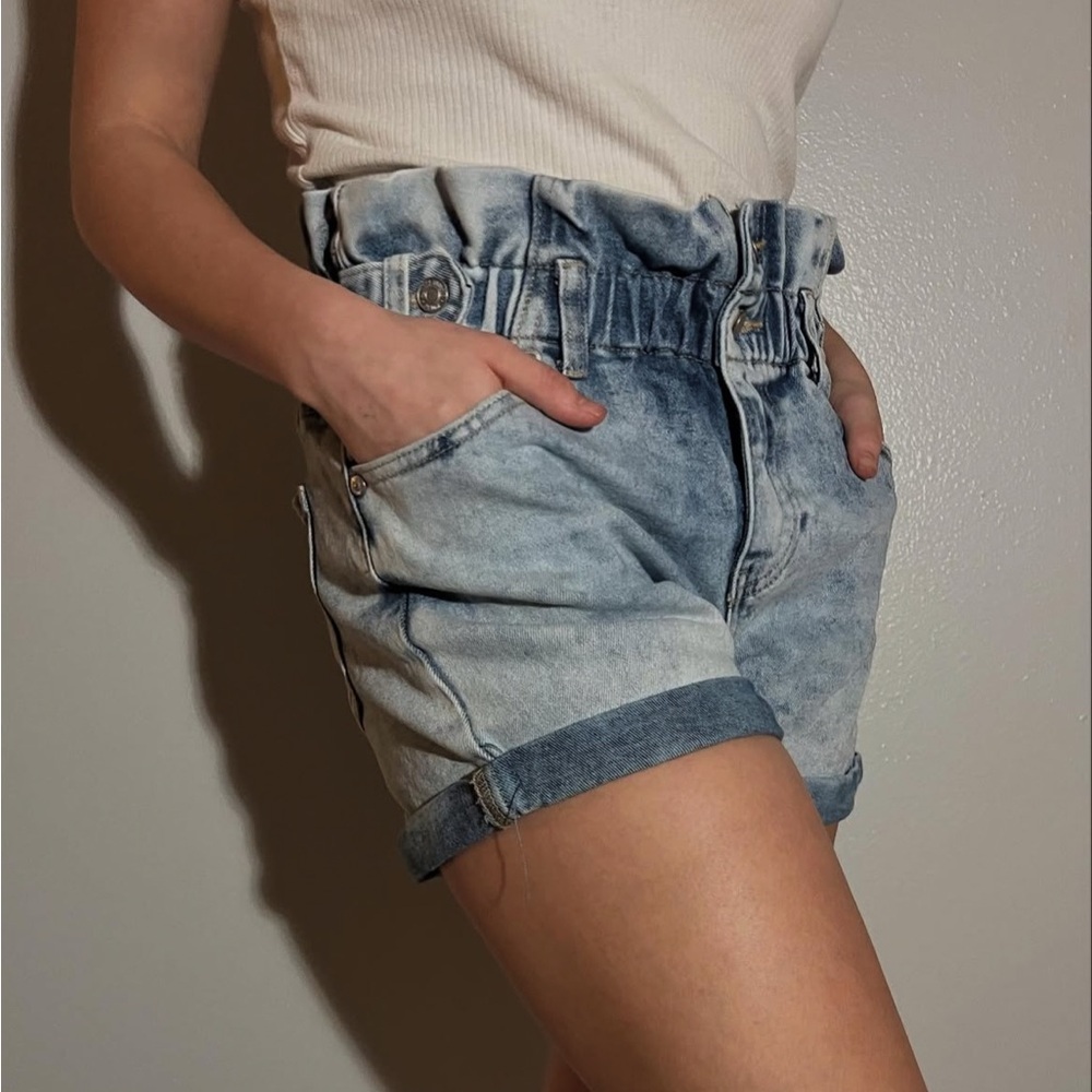 Almost Famous Blue Jean Shorts High-Waisted Paper-Bag Style